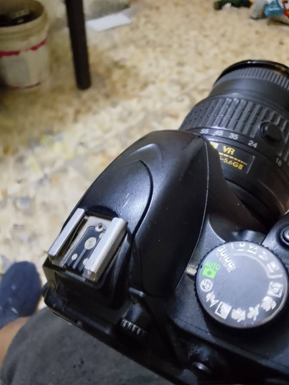 للبيع كامره نيكون D3200 كامره نضيفه بدون رام السعر 250 الف دينار للاتصال *********** أو *********** يوجد واتساب مكاني حي اور
