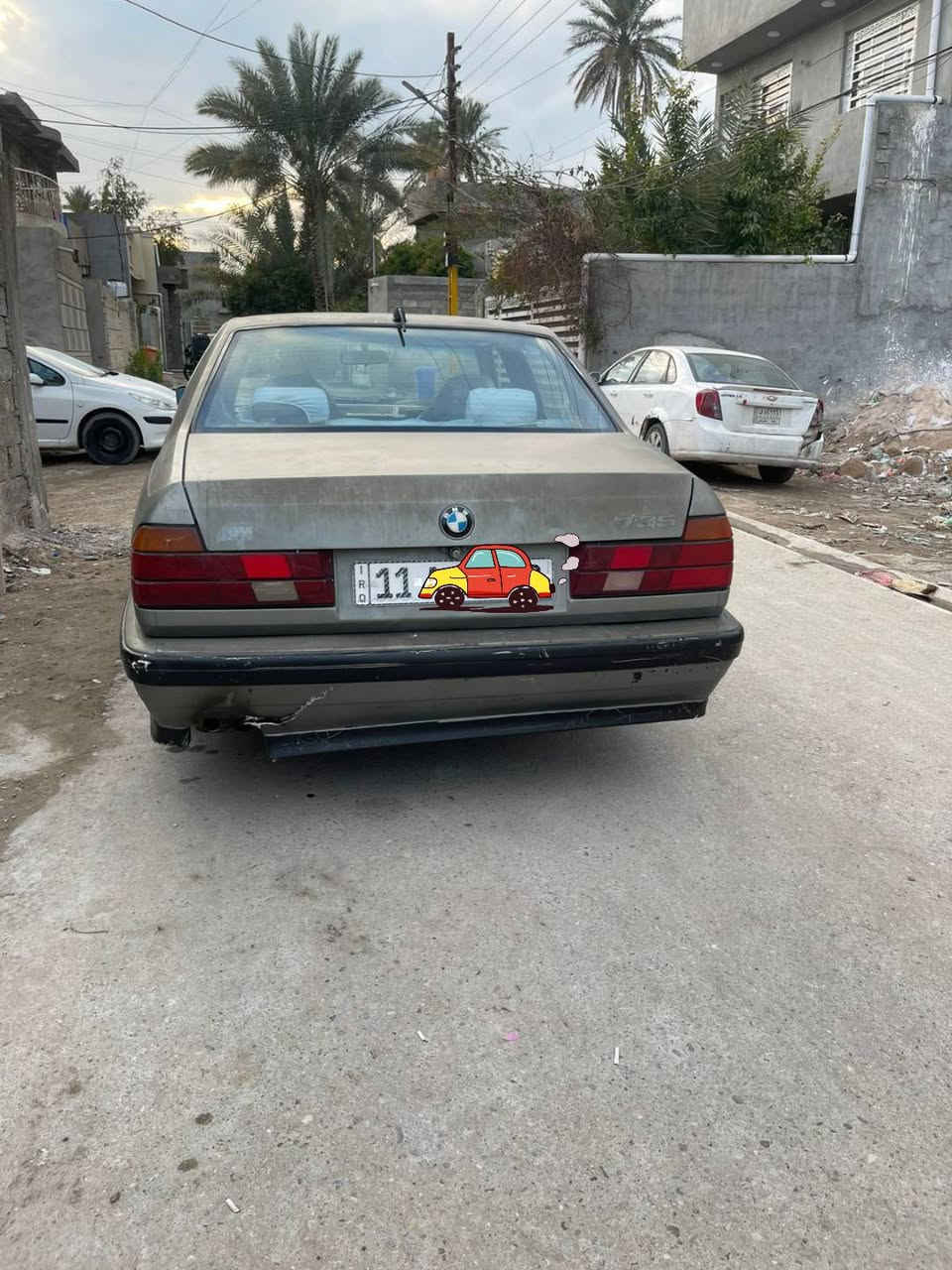 بي ام حجم٧٣٥ مكينه مفتوح ٦ سلندر كير اوتماتيك   مكينه وكير مكفولات شرط لا تنقيس ولا تبخير ولا دخان مشروطات هيا والكير  صدر ورا وكدام  جديد تخم تاير جديد كهربائياتها كلها شغاله  رقم بغداد انكليزي سنويه جديده  هزتها ما نافذه مكفوله من الضربه والخياس   صبغها طافي بي جراد السعر ٣٨
*********** المكان بغداد الجزيره السياحيه
