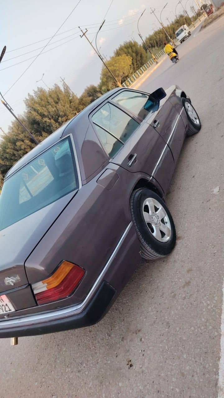 مارسدس موديل 1990
مكينه 2500 حداديه جديدة
تخم تاير جديد كهربائيه كلها شغاله تبريد ثلج سياره اي نقص ما بيها رقم دولي سنويه لل 2030 السعر المطلوب 54 وبيها مجال علما غير متواجد ع النت للاتصال ***********
المكان ذي قار قلعة سكر 
قواعد دبل سليمه برانكيت سليمه بدون ضربه
