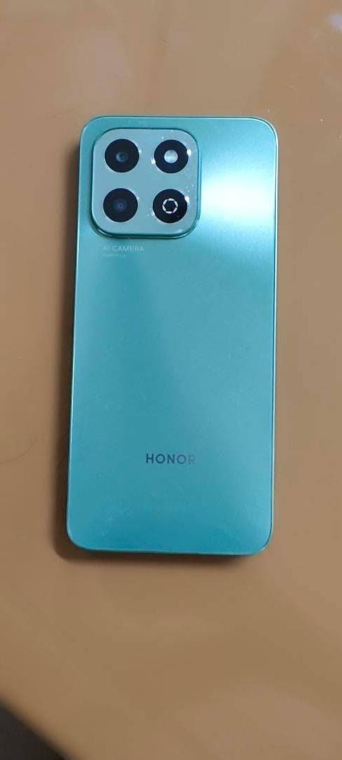 للبيع جهاز Honor X6 b
جهاز جداً نظيف مستخدم 7 أشهر سعر 120
عنوان موصل الايمن اصلاح الزراعي.


**إذا كنت صاحب هذا الإعلان وتريد حذفه لأي سبب، رجاءا أرسل رسالة إلى الدعم الفني**