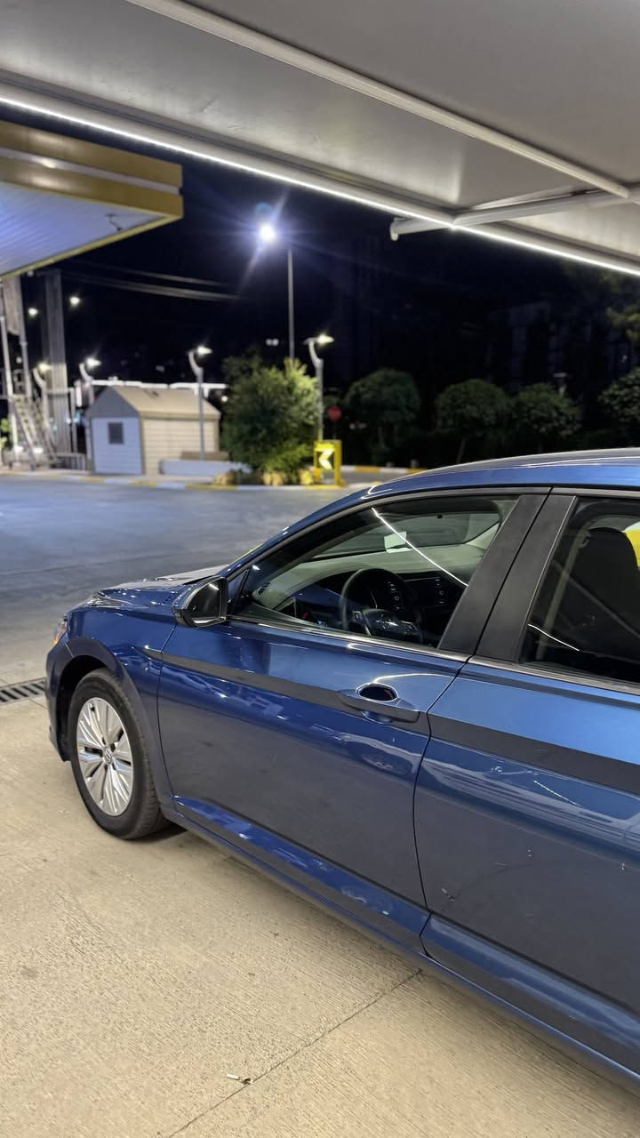 ڤۆڵگسواگن Jetta S جیتا ‏‎مۆدێل 2019
‏‎مواسەفات S 
‏‎مەكینە ١.٤ توربۆ 
رادار
كوشن جلد/قوماش لەگەلە
‏‎ئۆتۆ برێک - برێک بصمە 
‏‎‏USB-AUX-Bluetooth
‏‎مواسەفات CEO-Normal -Sport
‏‎٤ ڕادار - تحدید سرعە - لایت لید پێش و دوا  
‏‎٤ جام ئۆتۆ - کامێرا - شاشە 
‏‎گێڕ تۆماتیک + عادی - ٨ گێڕ 

‏78 Mil ڕۆشتووە - سوكان ڤۆلیۆم 
‏‎سەنەوی تازەیە - ڕۆن و تایە و بانسی تازە گۆڕاوە بێ مەسرەفە 
‏‎گێڕ و مەكینە و كارەبای و تەبرید بەشەرت 
‏‎تحویل و غرامە بەشەرت بە ناوی خۆمەوەیە
‏‎ده ركايك و بستيك جه ملغي بۆیاخه بێ ئێرباگ هەموو بەشەرت
‏‎ئێرباگ و بەردی ڕادێتەر و بەوابە و ڕادێتەر بەشەرتی شەریكە 
نرخي ١٢٢ وەرەقە و مجال شويني سليمانيه
‏ژمارەی خاوەن سەیارە 
-***********
3vwc57buxkm123969

سلام عليكم
Jetta S
جيتا 2019
مواسفات s
رادارات
كشنات جلد/مخمل هم موجود
بدون دواخل
ارباك شركه مطاك
بيه باب و نص شبر جملغ صبغ و شبر بل صندوك
سعر ١٢٢
مەكینە ١٤ توربۆ 
‏‎ئۆتۆ برێک - برێک بصمە 
‏‎‏USB-AUX-Bluetooth
‏‎مواسەفات CEO-Normal -Sport
‏‎٤ ڕادار - تحدید سرعە - لایت لید امامي و خلفي
‏‎٤ جام ئۆتۆ - کامێرا - شاشە 
‏‎گێڕ تۆماتیک + عادی - ٨ گێڕ
ماشية ٧٨ ميل
سياره  رقم سليمانية
سياره موجده في سليمانية
***********
فايبر واتساب
3vwc57buxkm123969
