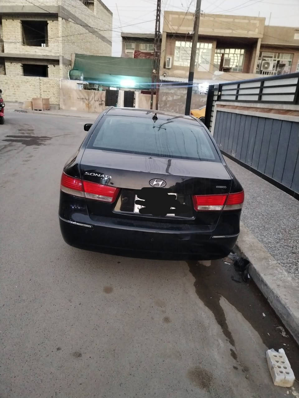 سلام عليكم سياره سوناتا ١١ سياره فول مواصفات بصمه بوب صندوق تشغيل بصمه كشنات كهربائي تدفئه تبريد حداديه محرك كير سنويه رقم اصلي شرط لقديم مو لزك سياره جديده معنه كلمه ما نقصه شي ولون ماعليه عين اسود لعنوان بغداد سعر ٤٦ رقم *********** واشراي يتصل ويدلل
