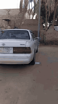 سلام عليكم  سيارة للبيع  مديل 98السنوية بسمي 
مكفولة من الكص  السيارة   السعر 90 او بيهة مجال  
*********** المكان نجف مشخاب
