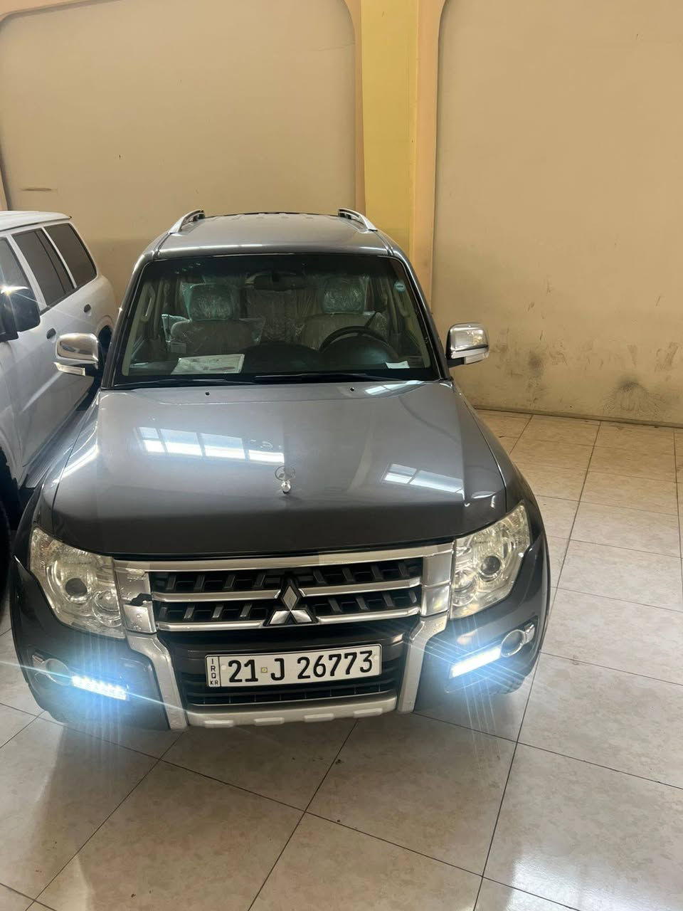 السلام عليكم باجيرو 2016 خليجيه بيع او مراوس ابشمالي مكفووله كفاله عامه حته دعاميات السونار مرفق بلمنشور نص مواصفات مكينه 3500المرغوب مامفتوحه ابشرط رقم سنويه هزه كله جديد لل2031 صدر امامي خلفي جديد شرط تحويل وكاله اني حاظر مكان السياره كلار وسليمانيه 
السعر180 وبيها مجال
الاستفسار
***********
