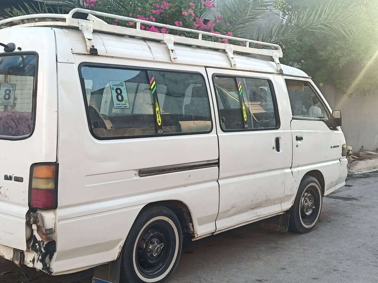سلام عليكم كيا ميسبوشي ٢٠٠٩ محرك جديد ونجي اربعه وتماتيك تخم تاير سيارة جاهزة السعر 65 وبيها مجال بسيط مكاني ديالى بلدروز الرقم ***********
***********
