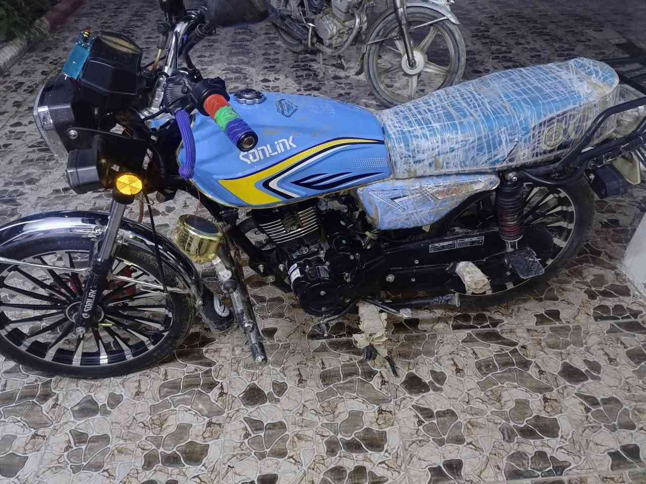 ماطور للبيع موديل 2024محرك200 الاستفسار عل رقم ***********
