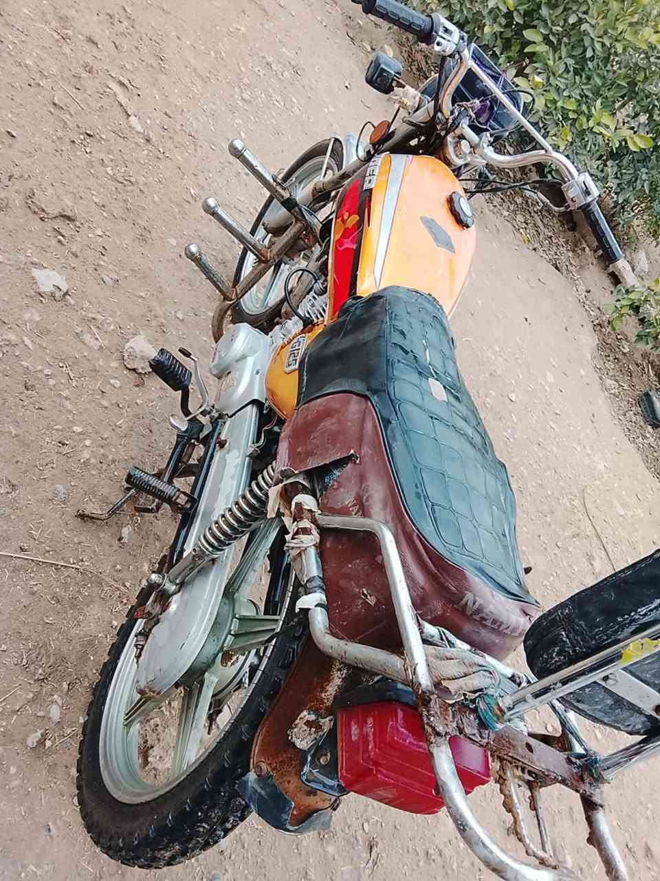 سلام عليكم  موطور ربعه كير تايكر للبيع سعر 300وبي مجال مكلف بلنشر تصل عله رقم ***********
