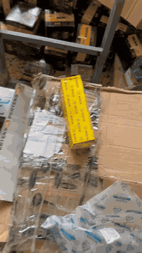 هذا ب٣٥ شلونه خوش نوعية سياره محوره ٢ ونص


**إذا كنت صاحب هذا الإعلان وتريد حذفه لأي سبب، رجاءا أرسل رسالة إلى الدعم الفني**