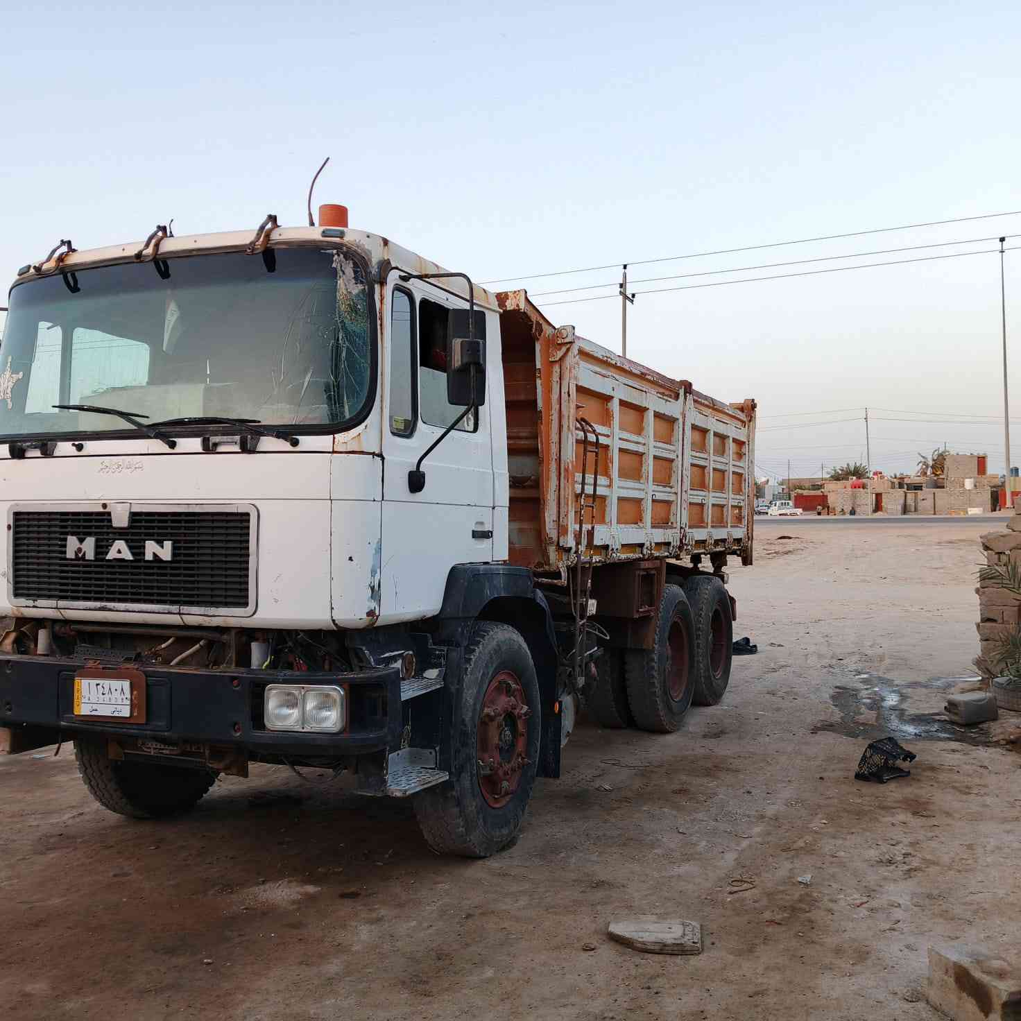 للبيع مان للاستفسار على هذا الرقم ***********
