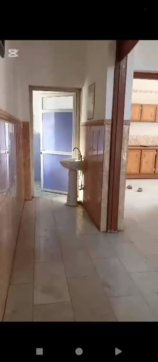 دار للايجار المساحه ٢٦٥  في الطهمازيه  طابقين ٥غرف بناء حديث للاستفسار اكثر ٠٧٧٣٣٨٦٦٤٠


**إذا كنت صاحب هذا الإعلان وتريد حذفه لأي سبب، رجاءا أرسل رسالة إلى الدعم الفني**