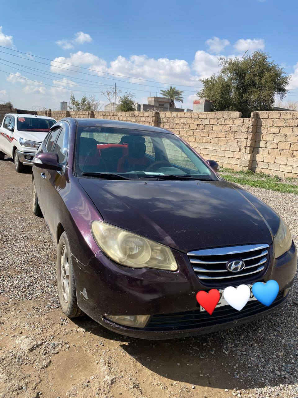 السلام عليكم
سياره للبيع 
الانترا مقدس 2011 نضيفه 
مابيها أي ضرر بيها طخطخات عل خفيف شبه اكلين 
تنته مواصفات واحد على واحد الرقم اربيل بأسمي 
الشراي يتصل ***********
