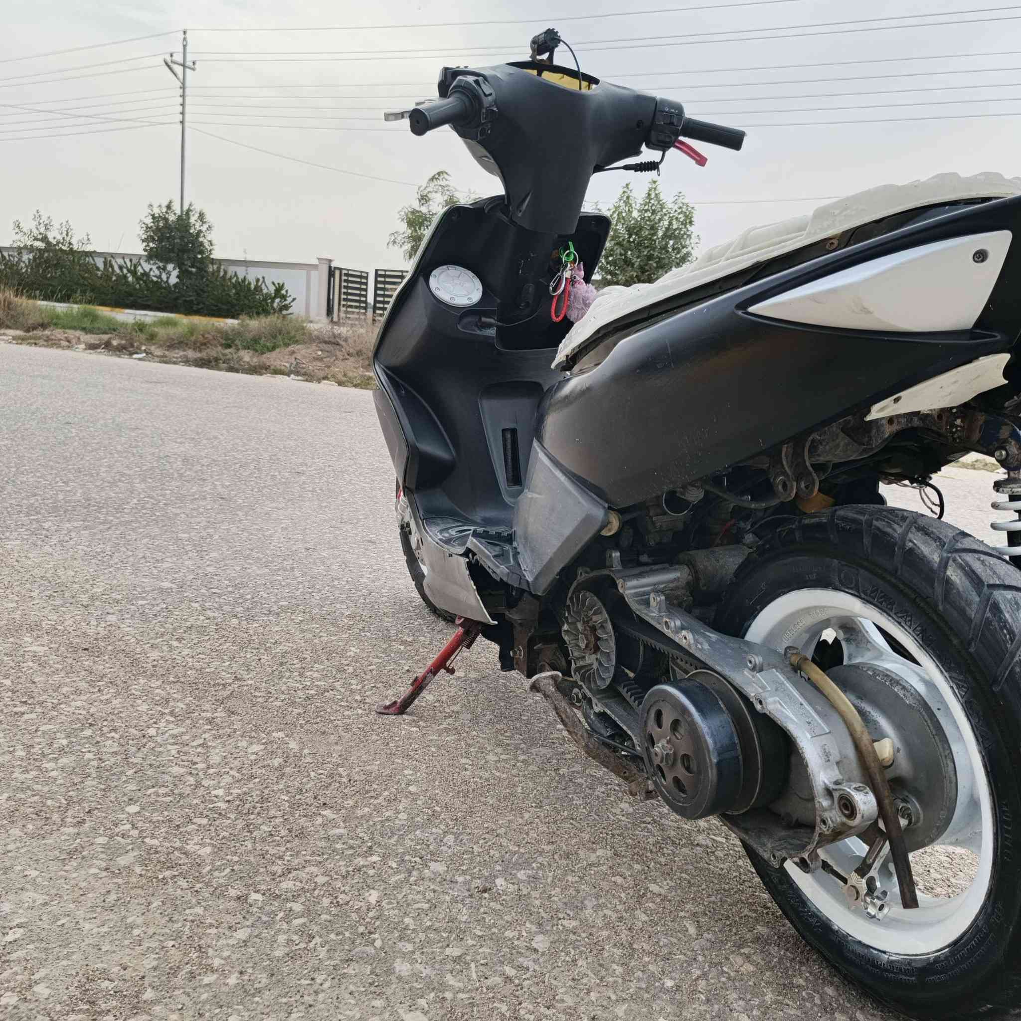 ماكس مضلع محرك سكنس مامفتوح شلعه تخبل الدراجه كهربايات جاهزه عوزها بس سبايدر وعداد وبك لايت عقل رياضي وبقيت الغراض مثل مامبين عله الصور مكان كربلاء الحر جماليه السعر400وبيها مجال ومراوس بماكس عدله حسب القناعه او دايون عضم كلك متواجد عل صاص


**إذا كنت صاحب هذا الإعلان وتريد حذفه لأي سبب، رجاءا أرسل رسالة إلى الدعم الفني**