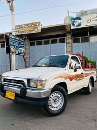 تۆیۆتا ١٩٩٨ علوج مەکینە سپی کابرێتەر   موس و براوە نییە بەشەرت  سەقف و...
