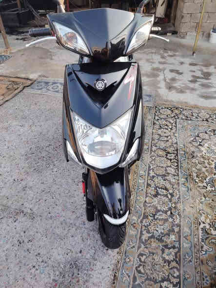 السلام عليكم من رخصة الادمن سكنس حديث لد للبيع دراجة جديدة لوك تتعب دكول جديدة مكينة كفرات كفالة عامة الف دينار ماتصرف عليها مكاني البنوك السعر 14 ورقه وبيها مجال بسيط حك الجيه وهذا رقمي ***********
