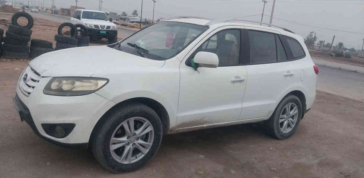 السلام عليكم سنتافي ١٠ شكل ١١ سياره فول عده البصمه سته سلندر فور ويل ٧ ركب شاشه كامره اشاير بل مري مري شفط حساس خلفي حداديه جديد تخم تاير جديد سياره جاهزه  رقم بابل دولي تحويل مباشر السونار مرفق بل منشور السعر ١٢٨ وبيه مجال مكان بغداد *********** • ***********
