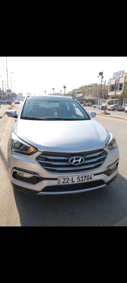 سلام عليكم بيع سنتافيا فول مواصفات موديل 17 رقم اربيل مكينه تيربل حادثها بنيد وجاملغ بدون تبديل داخلها جلد  سعرها 140 وبيها مجال حك جيه تحويل ثاني يوم ستفسار ***********
