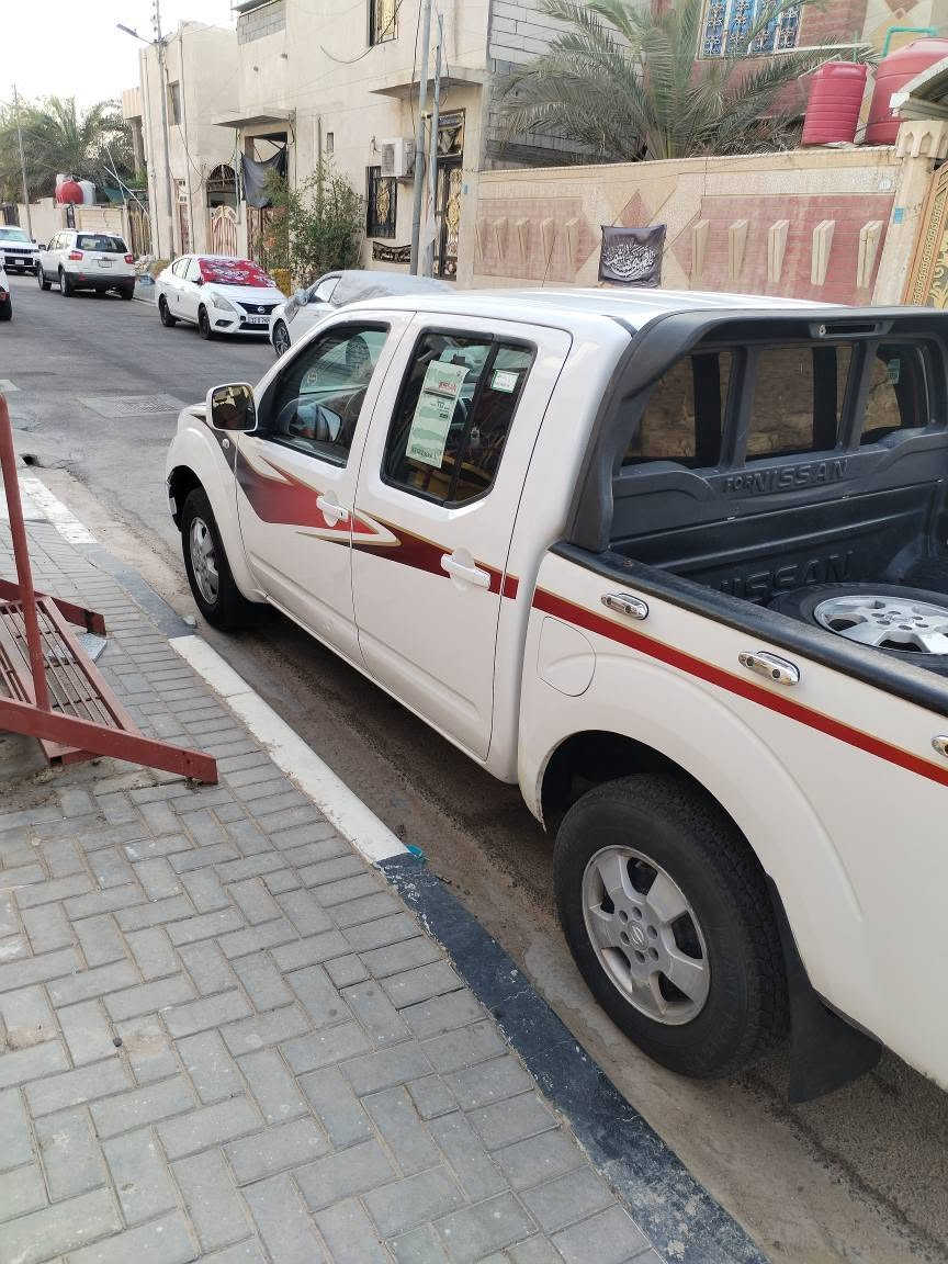 بيك اب نيسان نيفارا موديل 2009  مكفول من الضربه بيها مكانين صبغ وصور السونار ناشرها
 رقم سليمانيه سنويتها لل2030  راعيها بالبصره 
الهزه ما منتهيه
مكاني البصره
سعرها ٩٣ وبيها مجال للطيبين
***********  اتصال +واتساب البصرة, العراق
