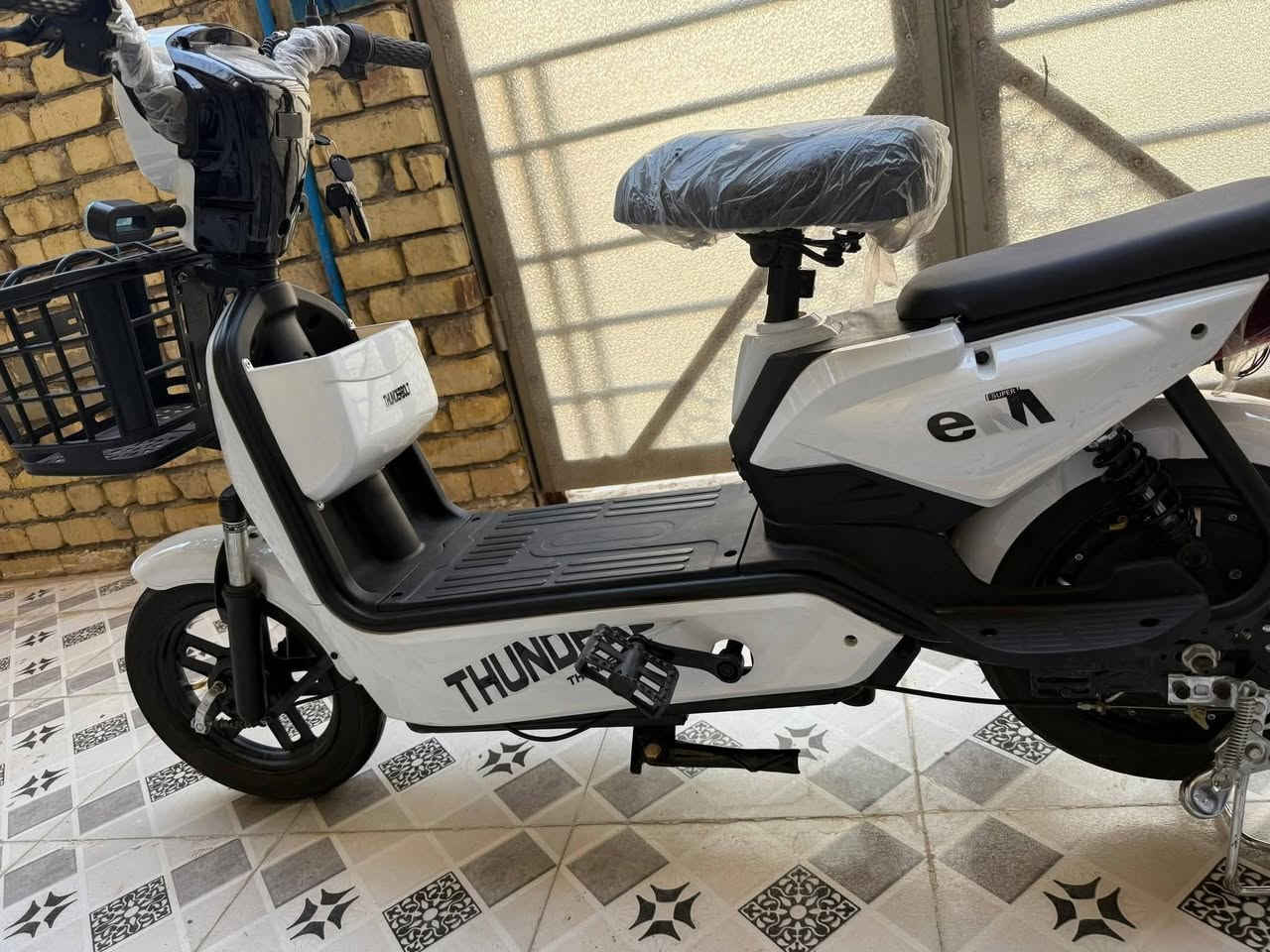 دراجة شحن للبيع

4 بطاريات
3 نمر
نظافة 99% استعمال قليل كلش اقل شهر
مكاني واسط _الحي  وسعر 275 وبي مجال بسيط
***********
