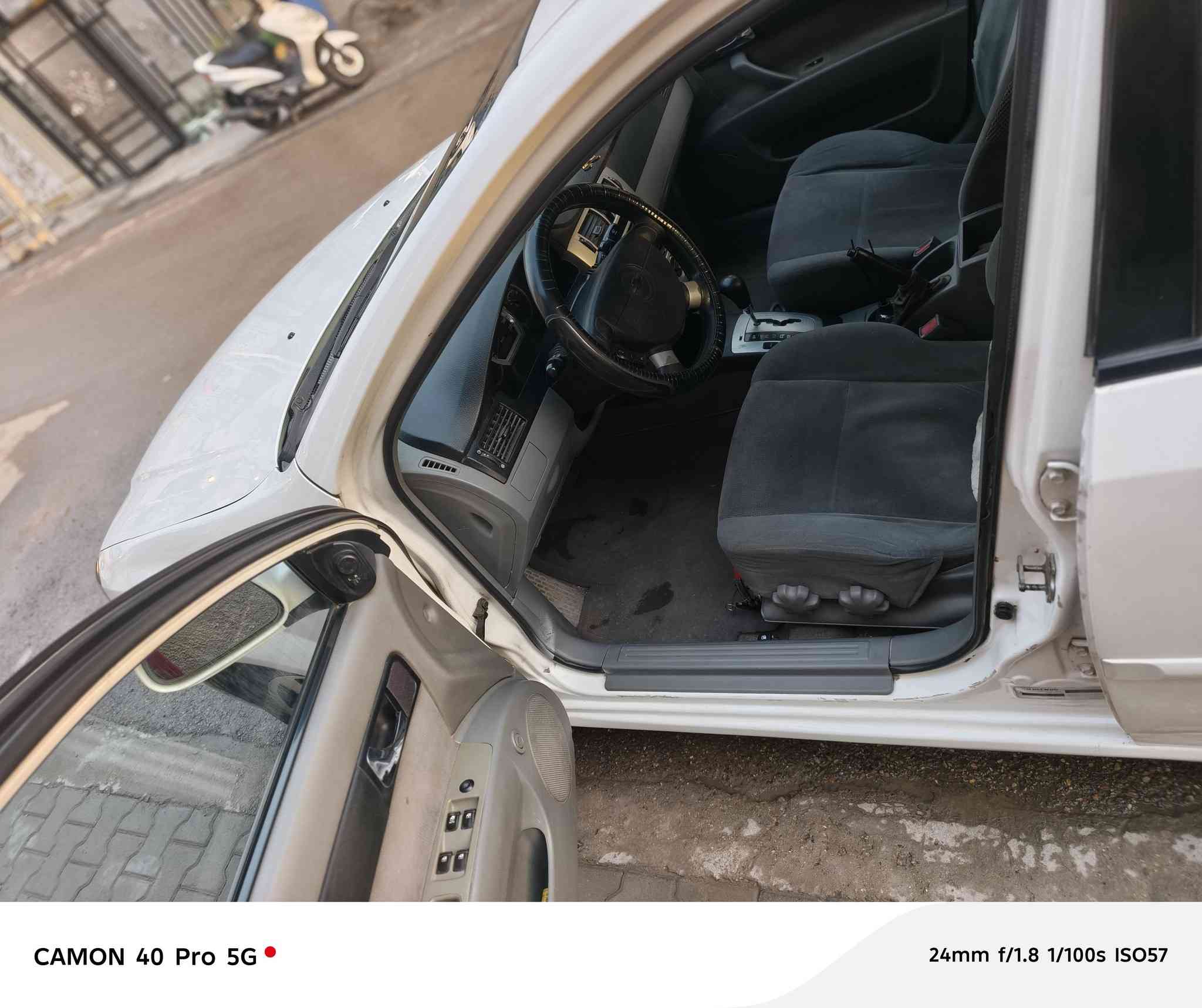 السلام عليكم اوبتره ٢٠٠٨  بغداد خصوصي ماشيه ١٥٥ ألف بدون صبغ بيها بس باب مبدل وره السايق نفس اللون وطخات بسيطه مثل ماموضح بل صور. تبريد ثلج حداديه نص عمر مكينه بيها تبخير شي قليل السعر (٦٨)               (***********)
