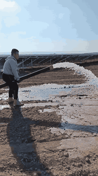 يسرنا ان نقدم احد مشاريعنا للمواطن 
قضاء الحويجة ناحية الرياض
زراعي 40حصان
ألواح لونجي… التقنية اللي تثبت يوم بعد يوم إنها الأفضل 🌞
كفاءة عالية، أداء ثابت حتى بأصعب الظروف، وطاقة تدوم سنين 🔋
اختار الذكاء، اختار لونجي مع الشمس لحلول الطاقة ☀️

📞 للطلب والاستفسار:
***********
***********
للحجز والاستفسار مهندس عبدالله المنيف الجبوري  مدير القسم الفني في مجال التركيب والكهرباء
‏‪***********‬‏
🏢 مقرنا كركوك قضاء الحويجة طريق العباسي
📍 أربيل
📍 كركوك
📍السليمانية
📍 ديالى
📍 الموصل
📍 سامراء

#لونجي #ألواح_شمسية #الشمس_لحلول_الطاقة #طاقة_نظيفة
