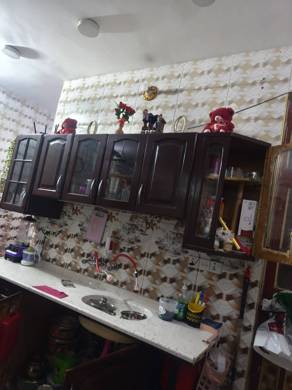 للتواصل والاستفسار الاتصال على الواتساب على هذا الرقم (***********) السعر 350 وبيه مجال .
