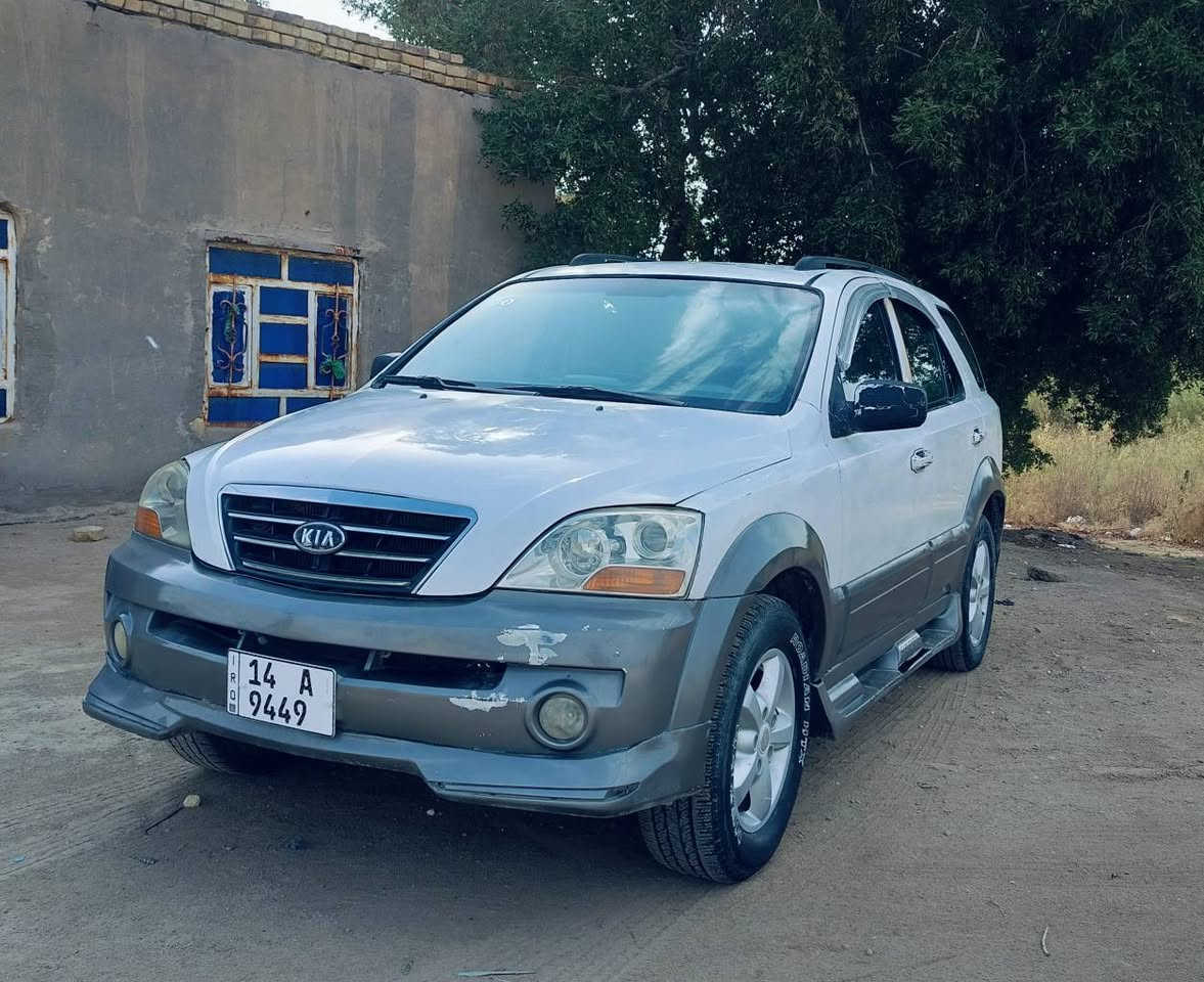 سورنتو 2009 وارد خليجي     سياره مكفوله من ضربه وتبديل بيها قطعتين صبغ للجمالية السعر 82 رقم الهاتف *********** للاستفسار  مواصفات سياره  تحكم ستيرن مكينه 6 سلندر فيفيتي مكينه وكير مكفولات  حداديه جديده تخم تاير مكان سياره ذي قار (مكلف بالنشر) سوق الشيوخ, ذي قار
