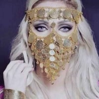 برقع خليجي • ليرات ترند • تل كيف