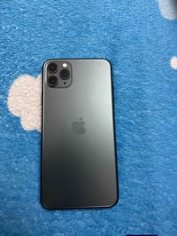 آيفون ١١ برو ماكس • ٢٥٦ • بطارية ٨٠