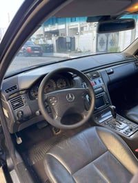 ام عيون • ٢٠٠٠ • مكينة ٣٢٠