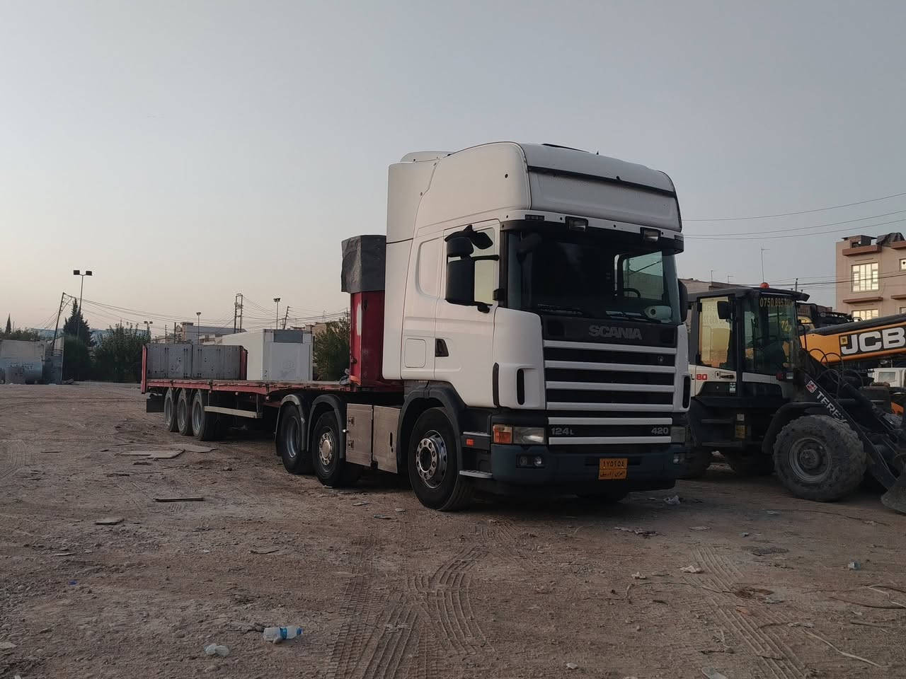 للبیع مکان اربیل 2004سنویە ساقطە 2019تحویل مباشر***********
