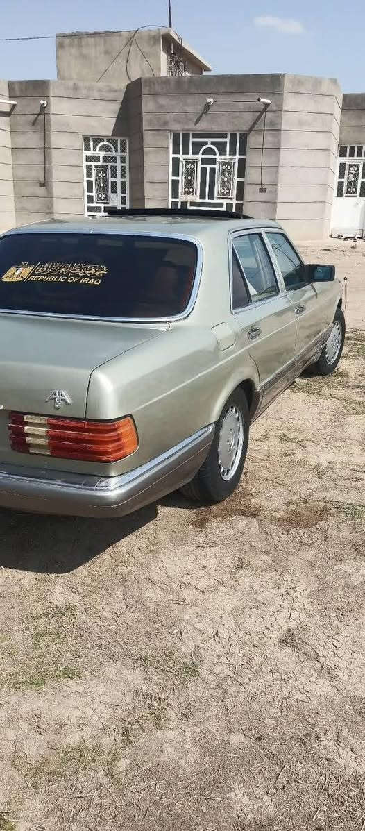 مارسدس جامبو موديل ٨١محدثه شكل٩١
رقم كربلاء مشروع وطني تحويل مباشر 
محرك وكير بطه لاتبخير ولاتنقيص 
مصبوغه عام للجماليه فقط بدون حادث
قواعد دبل سليمه بلادي 
دوشمه جديده
السعر ب ٤٤ بيها مجال 
مكاني بغداد المحموديه 
***********
