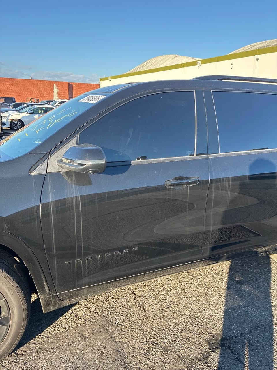 ترافيس rs 2025
فول مواصفات 1/1 غنيه عن التعريف 
واصله مينا ام قصر 
تكدر تدخل حره او كتاب شهداء 
سعرها 320 
***********
