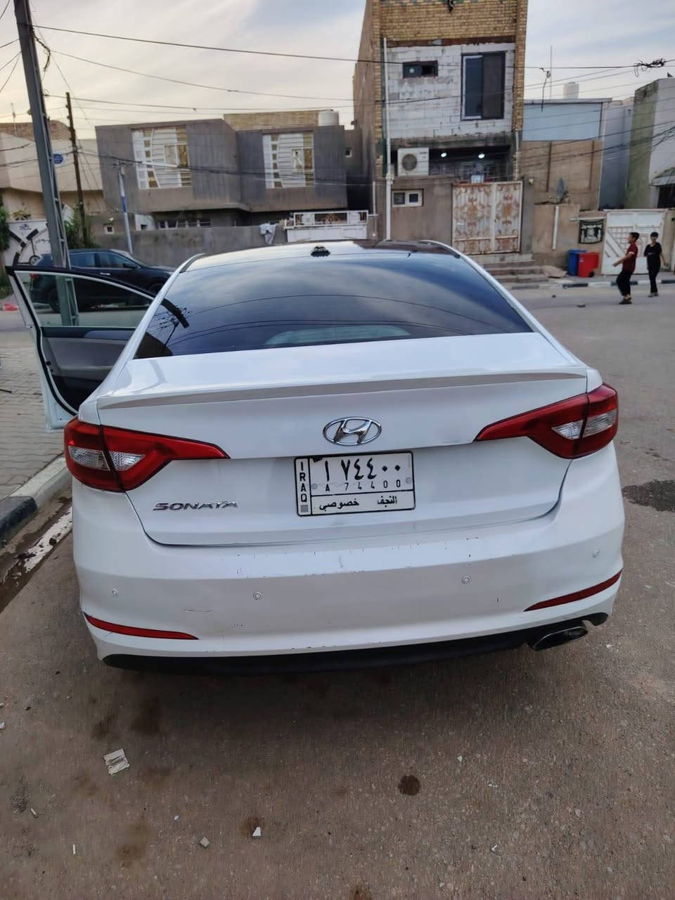 سوناتا موديل 16
محرك 2400
تخم تاير جديد 
حداديه جديده
تبريد ثلج
صبغ جاملغ امامي فقط
رقم نجف مميز


**إذا كنت صاحب هذا الإعلان وتريد حذفه لأي سبب، رجاءا أرسل رسالة إلى الدعم الفني**