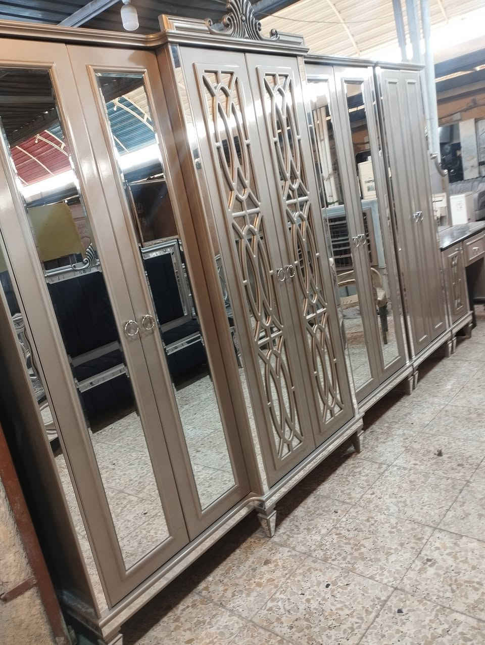 غرفه تركيا موديل كانتري
نظافه فول 10قطع مع شد ونقل داخل بغداد مجاني 
السعر ع الخاص


**إذا كنت صاحب هذا الإعلان وتريد حذفه لأي سبب، رجاءا أرسل رسالة إلى الدعم الفني**
