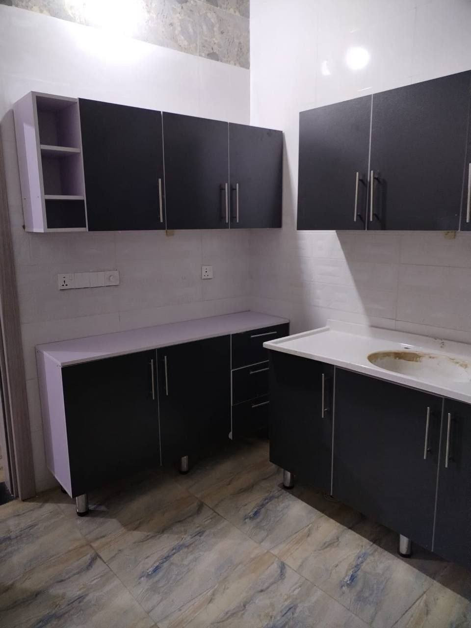 #كاونتر #خشب #mdf 
قياس متر ونص ملحق وارضي مع سنك متر و 20 مع اضافه ثلاثه مجرات 
السعر 260
توصيل مجاني بغداد 
محافظات حسب البعد


**إذا كنت صاحب هذا الإعلان وتريد حذفه لأي سبب، رجاءا أرسل رسالة إلى الدعم الفني**