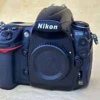 نيكون D700 • فول فريم • نضافة ٩٠٪