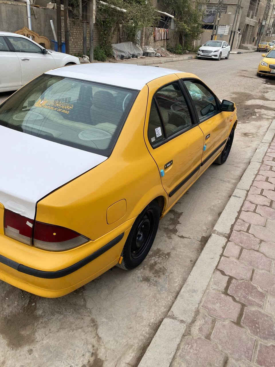 السلام عليكم
سمند موديل 2011سياره خير من الله مال بيت سياره بيه جاملغ خلفي جهت السائق معمر نفسيته مكينه وكير كفاله 
لاتنقيص ولاتبخير 
تخم تاير قبل سبوع شاده جديد 
منظومه زنون كهربائيات شغاله 
سعر 38 مكاني بغداد العبيدي 
***********
خادمكم ابو أمير
