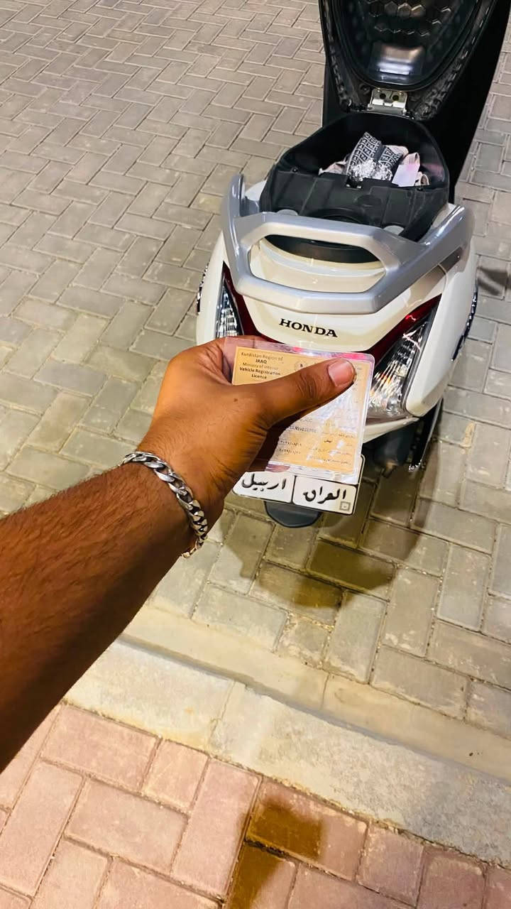 السلام عليكم دراجه للبيع نوع هوندا اكتڤا موديل 2024 زيرو الدراجه ماشيه 6 الف وقابل للزيادة استخدام شخصي وكالة عجلة الخليج رقم وسنويه تحويل مباشر باسم المشتري ( رقم مميز ) اربيل الدراجه نضيفه جداً وخير من الله مكان الدراجه بغداد تفاصيل اكثر ومعرفة السعر : الاتصال على .. 📞 *********** وتساب ايضاً موجود ✅
