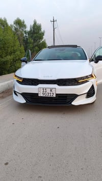 إني مكلف بل نشر شباب كي 5 مديل 23 وارد أمريكي بيه فقط باب ونفس الون هل...