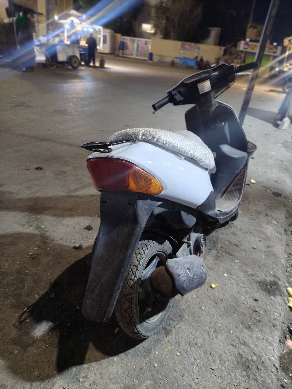 سلام عليكم دراجة ساسوكي كفاله اخو الجديد نكره سلف وهندر ستعمال شخصي مناقصه اي شي (سعر425) بيه مجال الطيبين ***********
