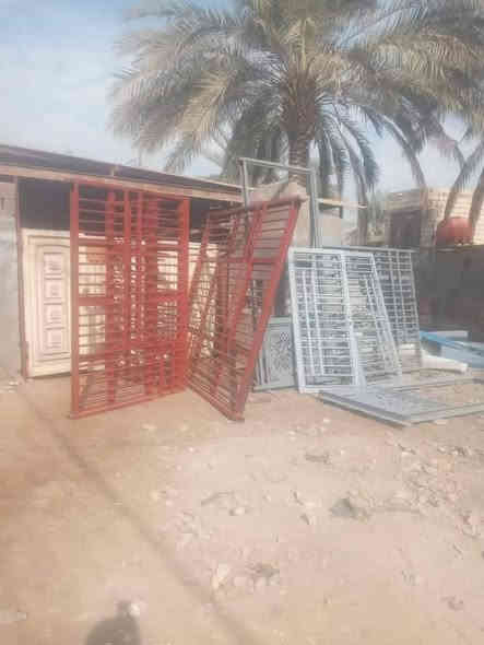 السلام عليكم ورحمة الله.
كافة أعمال الحداده .
باب  شباك  محجرات 
سندويش بنل .
عمارات كيسبان .
عنواني كوفه 
***********  وات ساب
