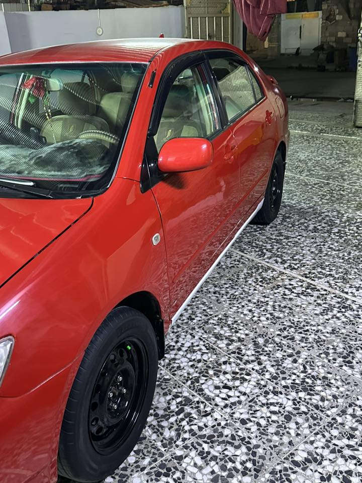 كورلا للبيع موديل 2006مصبوقه جاليه فرن السياره جاهزه من كلشي مال جناي وبسمي تحويل ثاني يوم ضر شويه بلبدنه حتى ما مبين ولا معمر على حطته عيفه تبريد ثلج تحم تاير منضمومه زنون صدر جديد السعر 85وبيه مجال قليل والمو شري لا يعتبني 
العنون مدينه الصدر الورفلي ***********
