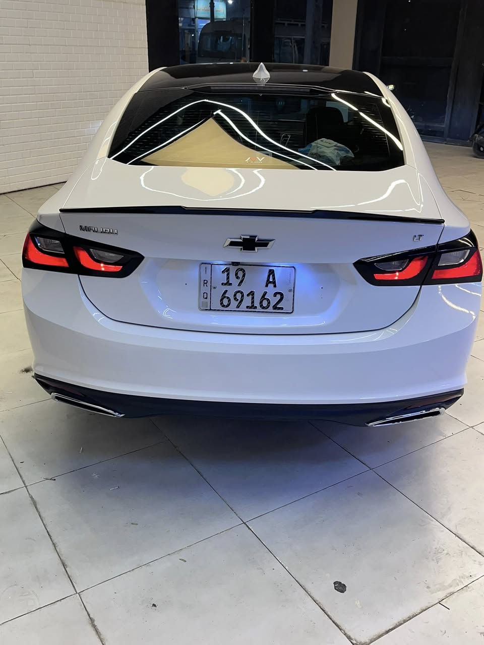 ‏‎السلام عليكم
‏‎للبيع ماليبو موديل 2023 LT
ماشيه 32 مايل 

️ تفاصيل الحوادث:
 • حادث امريكا : تبديل باب وجاملغ جهة السائق، بدون صبغ، فقط رشة خفيفة بداية البنيد 
 • 

محلي: بالشحن رصعه على باب السكن، بارد

‏‎المواصفات 
‏‎🔴 بصمه ابواب + جنطه
‏‎🔴تحديد مسار 
‏‎🛑محرك 1500 توربو ✈️
‏‎🔴 رادار امامي 
‏‎🔴سايد بريك بصمه
‏‎🔴مانع انزلاق
‏‎🛑تشغيل عن بعد ⚡️
‏‎🛑لدات اماميه نهاري 
‏‎🛑 اوتو بريك /توقف ذاتي عند الاقتراب 🚳
‏‎🛑كشنات تدفئه + كهرباء ⚡️ 
‏‎🛑تبريد مناخين منفصل SYNC
‏‎🛑تبريد قطعتين امامي خلفي 
‏‎🛑شاشه كبيره تدعم 📲Android Auto/car play
‏‎🛑خرائط Gps📌
‏‎🛑كامره خلفيه 📷
‏‎🛑كروز مثبت سرعه
‏‎🛑شاشة ضبط واعطال بل دشبول
‏‎🛑منافذ USP/ 12V /Tip C
‏‎🛑مانع انزلاق ⛔️
‏‎🛑حساس اطارات‎
🛑4 دسك/ Abs
‏‎السياره جاهزه ونظيفه جداً بدون نواقص
‏‎
السعر//139

والسوك كلشي بي معاجبك السعر تحصل الارخص والاحسن والتوفيق لجميع 
‏‎
 كربلاء 

***********
