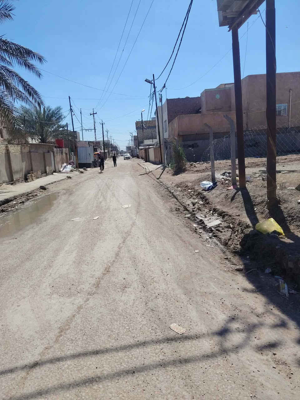 📢📢📢📢📢
#ارض للبيع 🏞️ 🌹
ال#مساحه ١٠٠٠ متر ركن كدامها شارع ٢٠ متر وبصفحتها شارع ١٠ متر  طابو ملك صرف وجهه على الشارع العريض ٥٠ متر ونزال على الشارع الثاني ٢٠ متر  بيها كافه الخدمات #الموقع حله بكرلي قرب موقف دانه قرب جامع الهادي (ع )
#سعر المتر الواحد ٧٥٠ مع  المجال للشراي حي سكني كامل يتوفر اتصال📞📱 مع واتساب
***********
