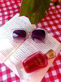 نظارات شمسية • UV400 • خفيفة الوزن