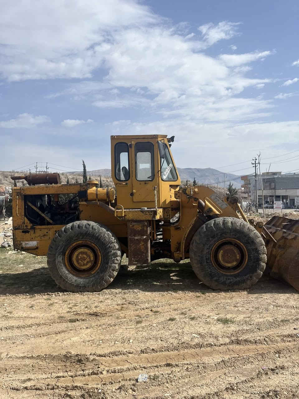 السلام علیکم للبیع شفلات کاوسکی حجم ٧٠ مودیل١٩٧٩ رقم سنویە جدید اربیل.  مکان الشفلات شەقلاوە رقم الهاتف ***********-***********
