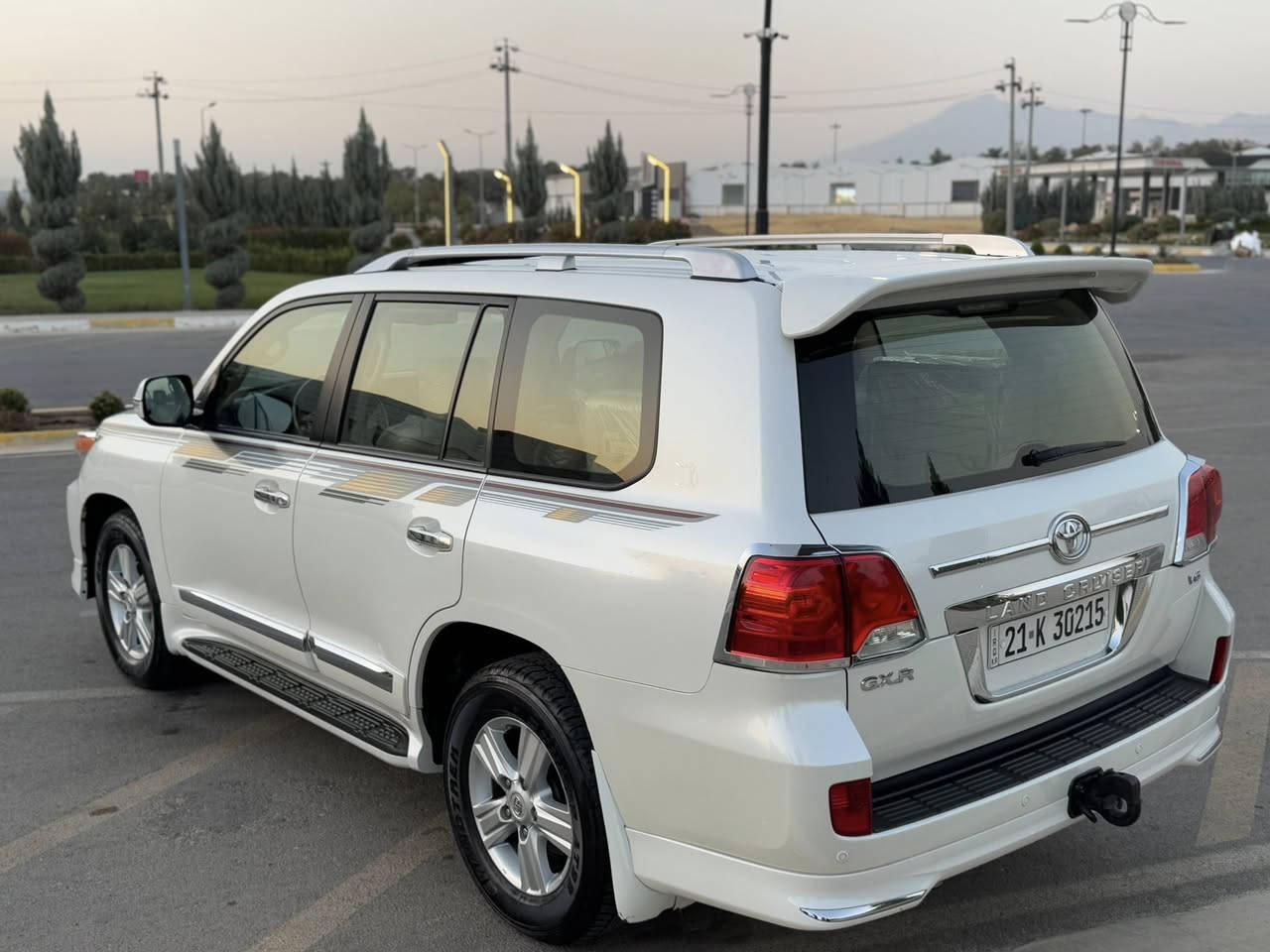 جیکسارا ٢٠١٤
بريم درجة أولى 
١٢٠٠٠٠كم ماشي حةقيقي
فول مواصفات
فةتحة
تةلاجة
تة عديل سورعة
المرايا الكهربائية 
كرسي الكهربائية
كرسي جلد 
ليد زينون
كةفالة عامة
سةنةوي جديد بي اسمي
***********
أقوم أيضاً بالبيع والتبادل
