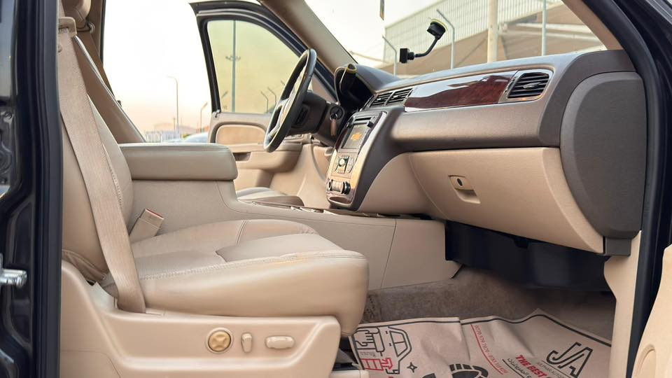 رمضان كريم
تاهو موديل 2013 ادوات داخله سياحه  متومه سلمانيه  انكليزي شرط دك حاسبه بدون كص وضربه مكفوله السرقه والعشائر فول مواصفات واحد ع واحد LTZ مكينه وكير كارتون تبريد ثلج ثلاث قطع  مسويه جديده  جلد شاشه بلاد امامي وبل سقف كامره خلفيه حساسات خلفيه فتحه بل سقف شاشه قلاب كشنات كهرباية تدفئه وتكيف جنطه شفط كشنات 
بيع فقط بدون مراوس مكاني حله 125 وبيه مجال لاستفسار واتساب ***********
