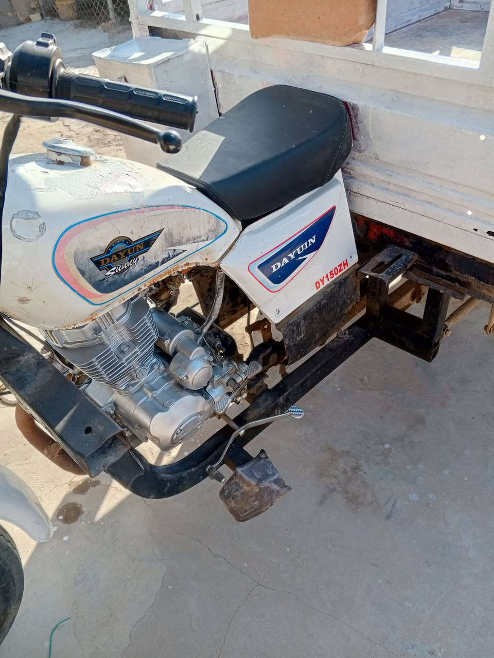 ستوته للبيع. بيها سنويه اصوليه. بس ابيع كلك اطيك سنويه وياها. واتكفلك عشائر. السعر 750. وبيها مجال بسيط مكاني دوايه شراي يتصل ***********
