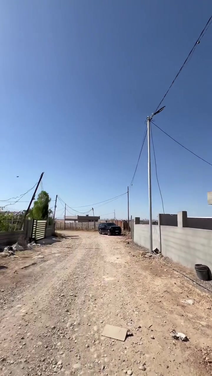 عقارات هەنگاوی داهاتوو  
خانوو بۆ فرۆشتن
شوێــن || هەولێر-   باغمرە                                 🛣
ڕووبەر :  500   م٢ 
  نرخ: 3 دەفتەر و   10  وەرەقە  💵 
بۆ زانیاری زیاتر پەیوەندیمان پێوە بكەن ......☎️📱
*********** 
‎ــــــــــــــــــــــــــــــــــــــــــــــــــــ 
بیت للبيع  ...🏘
المكـــان || اربیل-   باغمرە                                🛣
المساحة ||  500  م٢    ✅
 للسعر: 3 دفتر    💵 و     10 وەرەقە.    💵
للاستفسار اتصلوا ........☎️
***********
